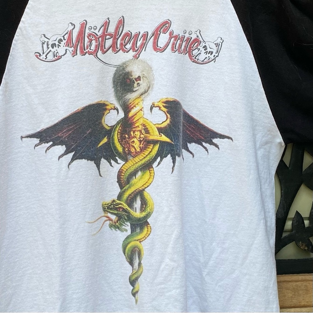 Motley Crue Dr Feel Good Album Cover 3/4 length sleeve Vintage T-shirt